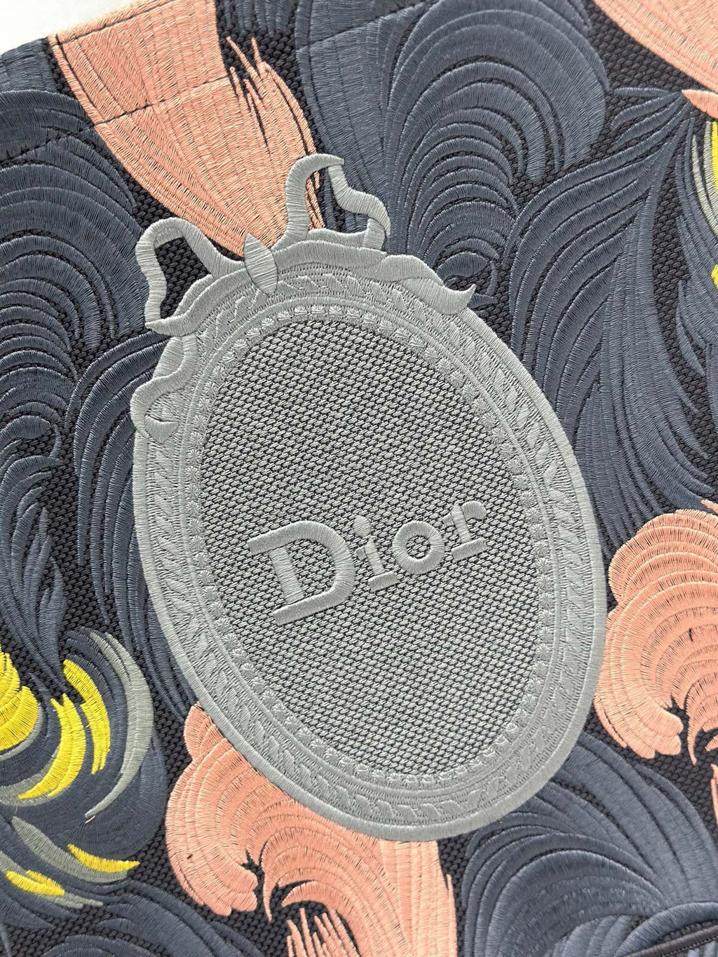 DIOR 26S LARGE BOOK TOTE 42 IN MULTICOLOR WOVEN FABRIC