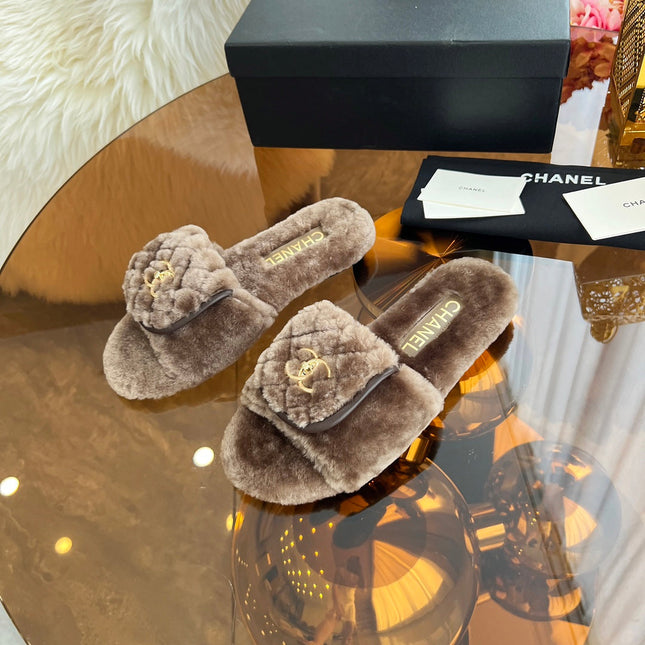 CHANEL 25S FUR SLIPPERS IN DARK BROWN LOGO GOLD HARDWARE