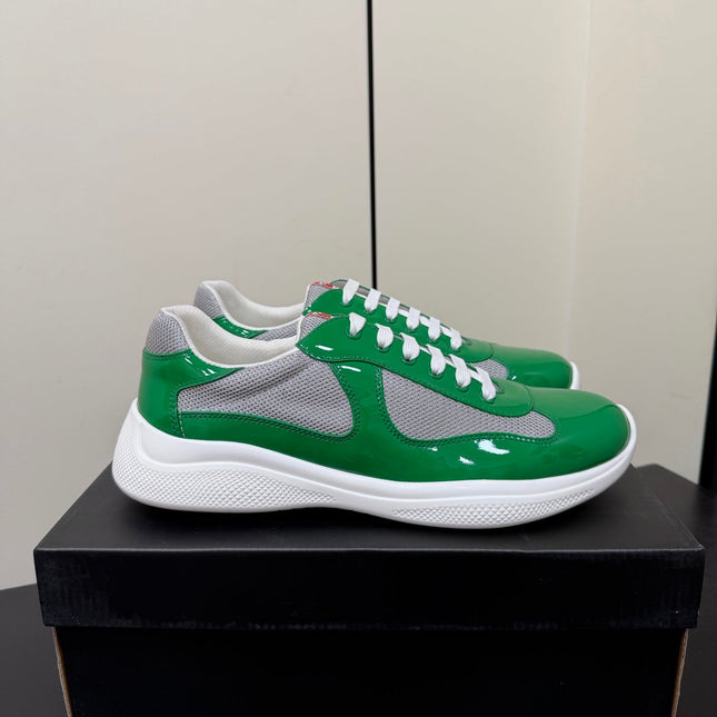 PRADA 26S SNEAKERS IN GREEN PATENT CALFSKIN AND WHITE MESH