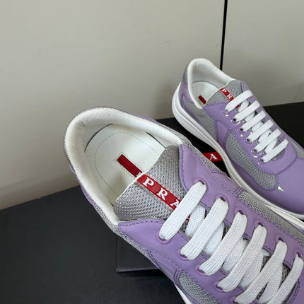 PRADA 26S SNEAKERS IN LIGHT PLUM PATENT CALFSKIN AND WHITE MESH
