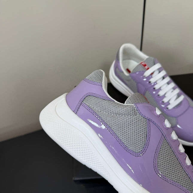 PRADA 26S SNEAKERS IN LIGHT PLUM PATENT CALFSKIN AND WHITE MESH