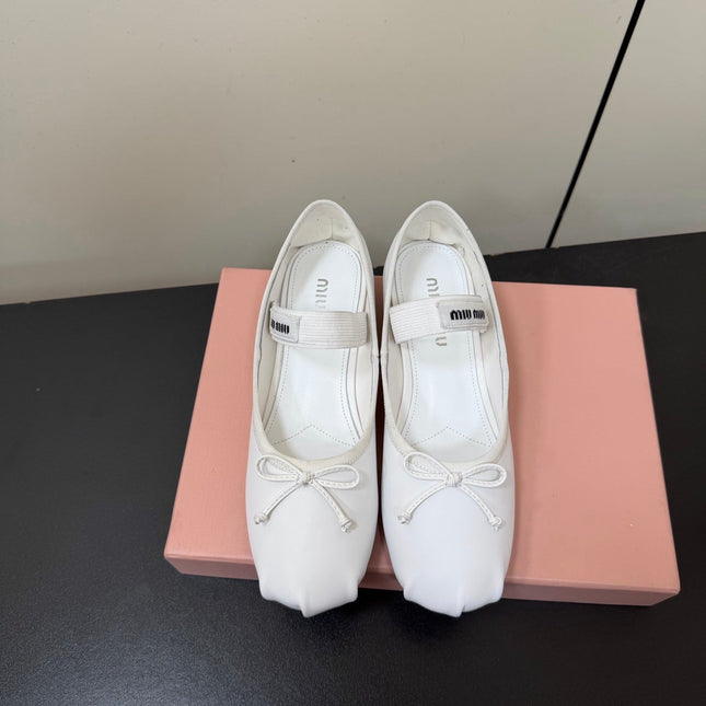 MIUMIU 26S FAIRY BALLET FLATS IN WHITE CALFSKIN