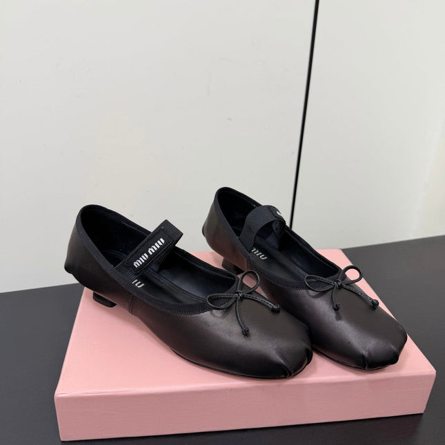 MIUMIU 26S FAIRY BALLET FLATS IN BLACK CALFSKIN