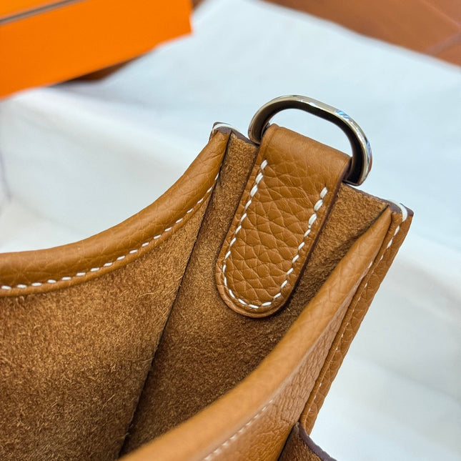 HM 26S EVELYNE BAG 23CM IN ORANGE BROWN GRAINED CALFSKIN