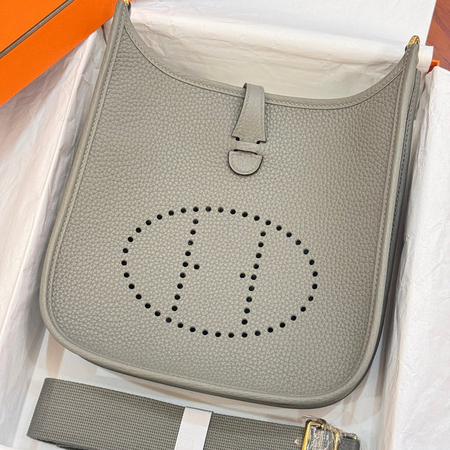 HM 26S EVELYNE BAG 23CM IN GRAY GRAINED CALFSKIN