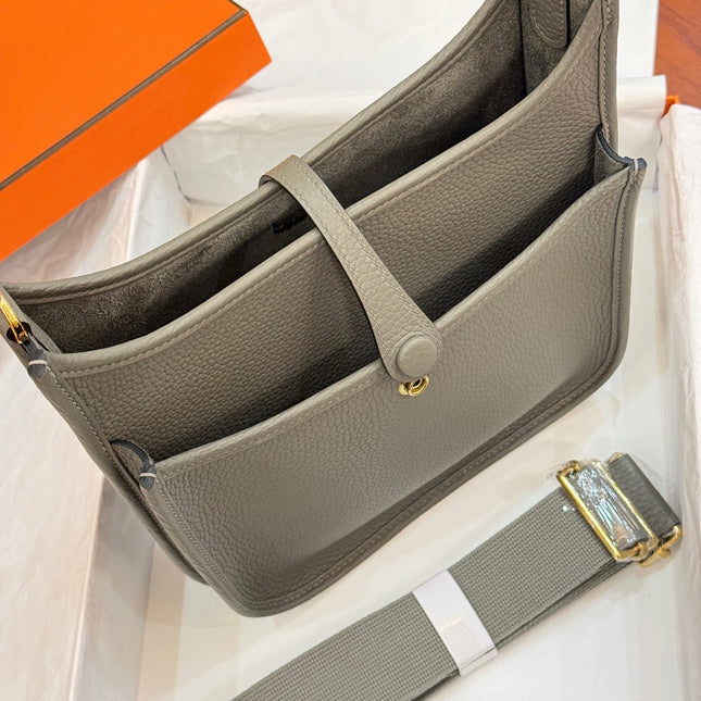 HM 26S EVELYNE BAG 23CM IN GRAY GRAINED CALFSKIN