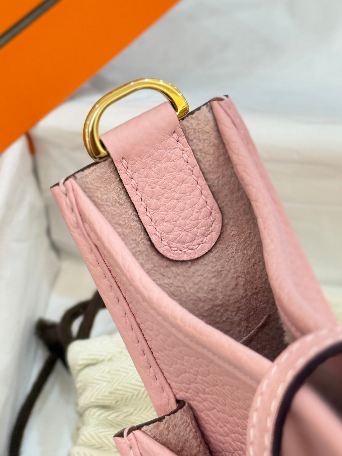 HM 26S EVELYNE BAG 23CM IN PINK GRAINED CALFSKIN