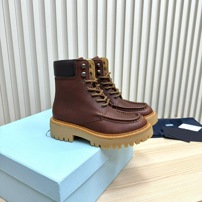 PRADA 25S LACE-UP ANKLE BOOTS IN DARK BROWN CALFSKIN