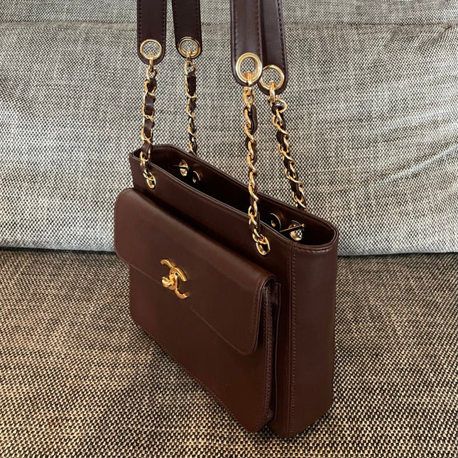 CHANEL 26S FLAP SHOULDER BAG 26 IN DARK BROWN LAMBSKIN GOLD HARDWARE