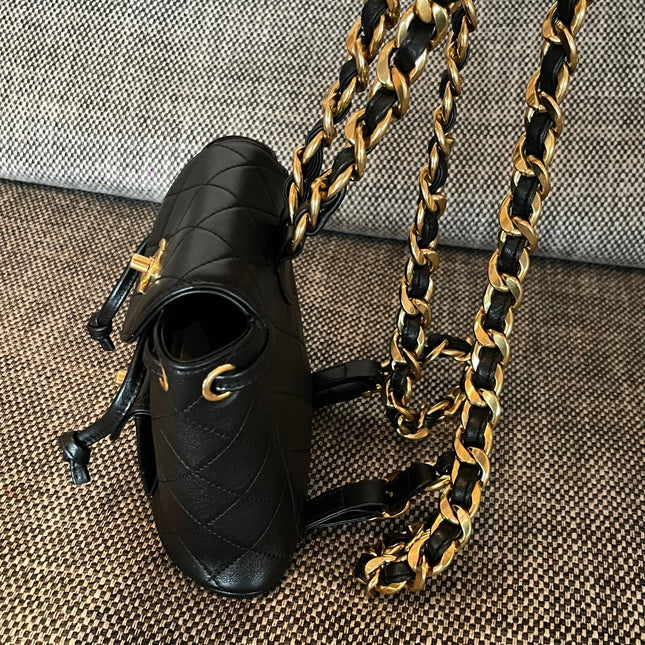 CHANEL 26S BACKPACK 17 IN BLACK QUILTED LAMBSKIN GOLD HARDWARE