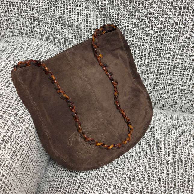 CHANEL 26S LARGE HOBO BAG 33 IN DARK BROWN SUEDE TORTOISE RESIN CHAIN