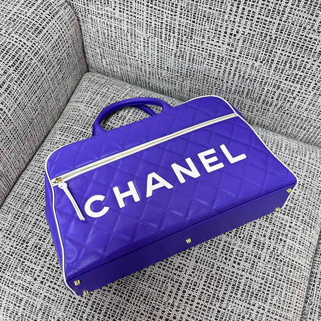 CHANEL 26S BOWLING BAG LARGE 46 IN BLUE PURPLE AND WHITE CALFSKIN GOLD HARDWARE