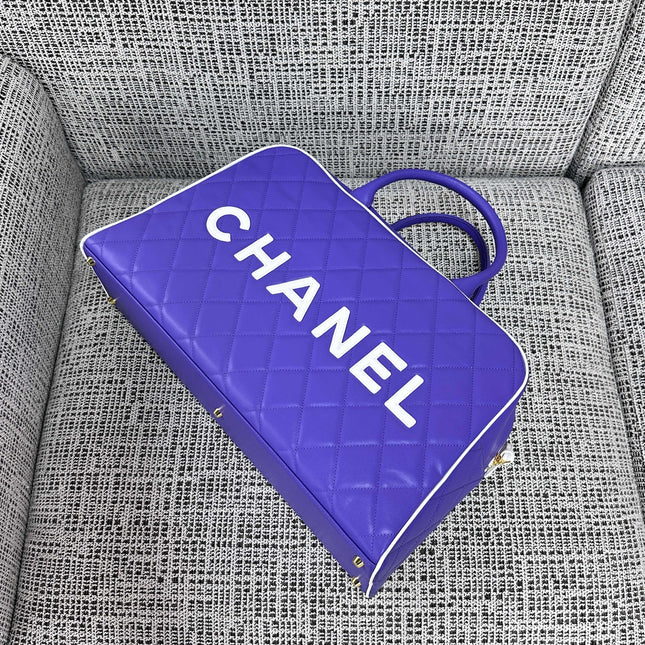 CHANEL 26S BOWLING BAG LARGE 46 IN BLUE PURPLE AND WHITE CALFSKIN GOLD HARDWARE