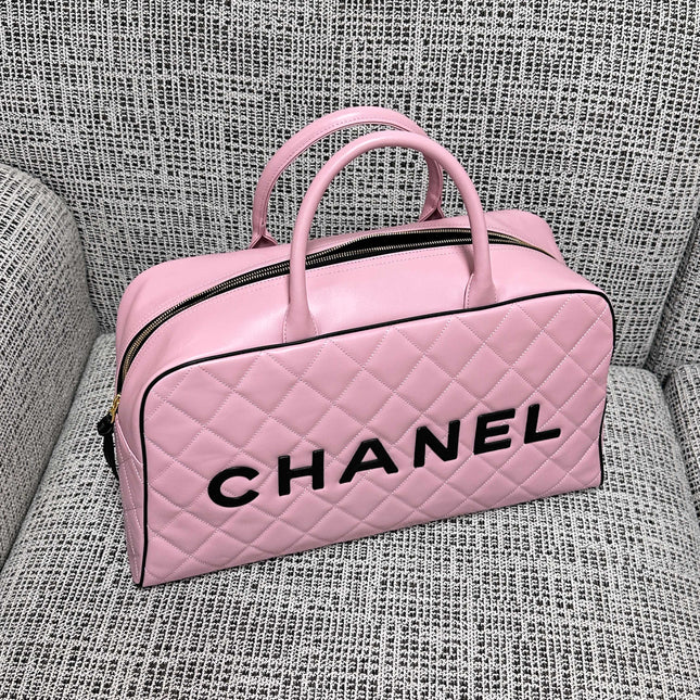 CHANEL 26S BOWLING BAG LARGE 46 IN LIGHT PINK AND BLACK CALFSKIN GOLD HARDWARE