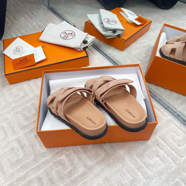 CHYPRE SANDALS IN DARK BEIGE SUEDE