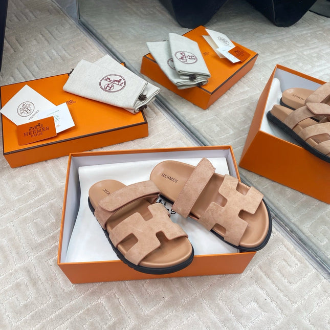 CHYPRE SANDALS IN DARK BEIGE SUEDE