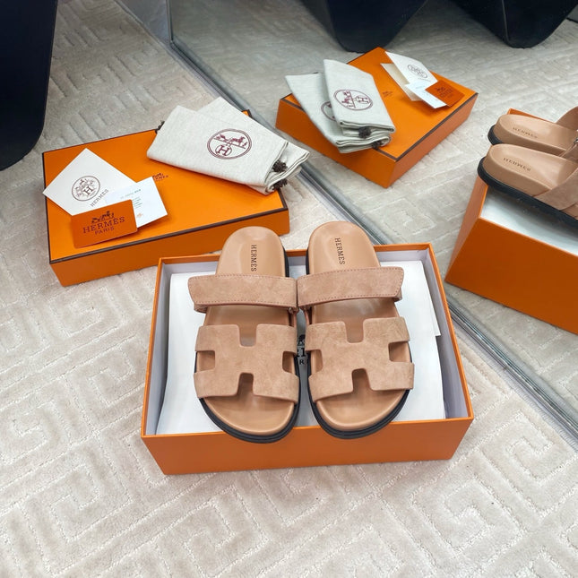 CHYPRE SANDALS IN DARK BEIGE SUEDE