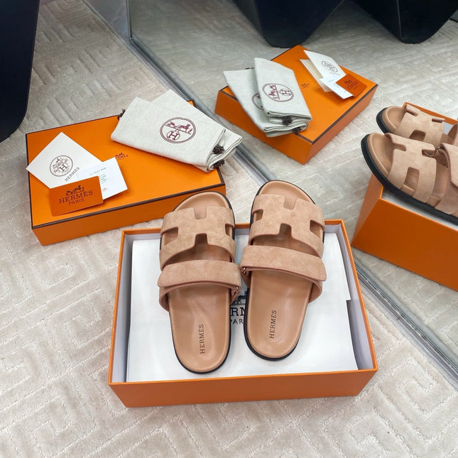 CHYPRE SANDALS IN DARK BEIGE SUEDE