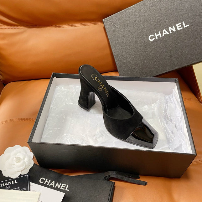 CHANEL 26S HIGH-HEEL MULES 90 MM IN BLACK SUEDE AND LAMBSKIN