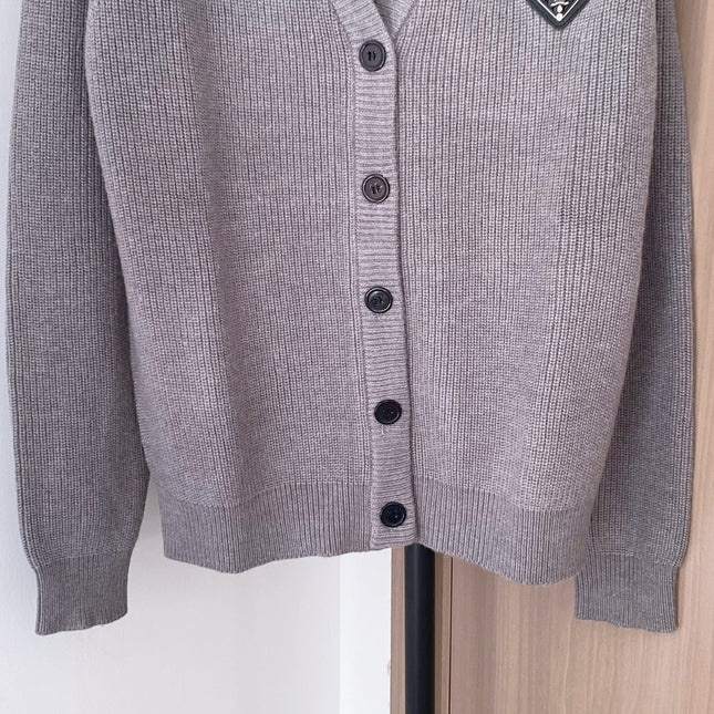 PRADA 25S CARDIGAN 396