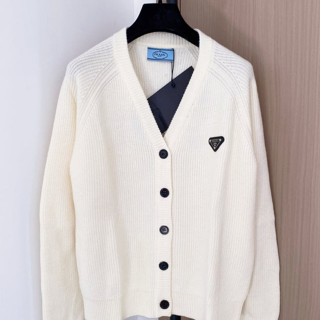 PRADA 25S CARDIGAN 395