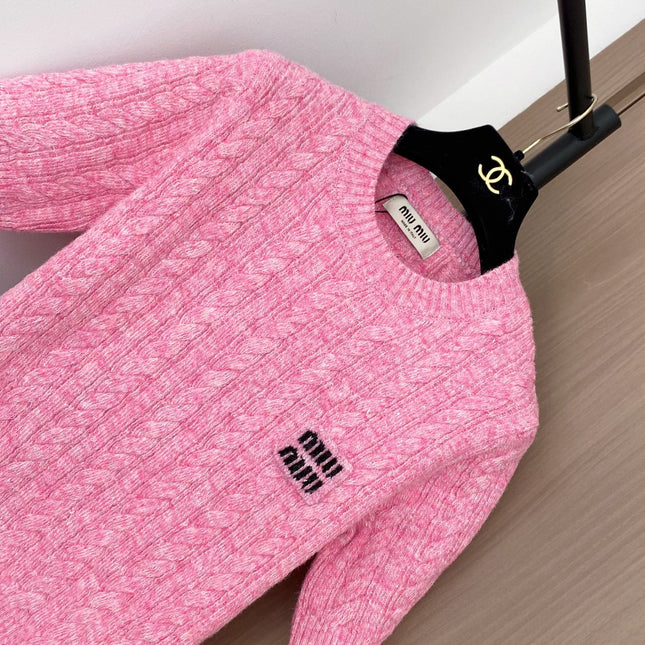 MIUMIU SHORT-SLEEVE SWEATER STYLE 700