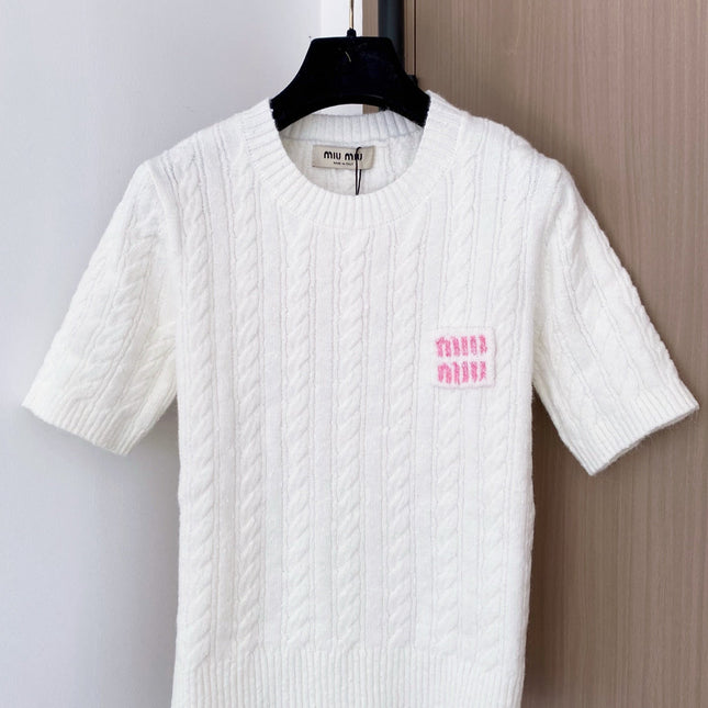 MIUMIU SHORT-SLEEVE SWEATER STYLE 699