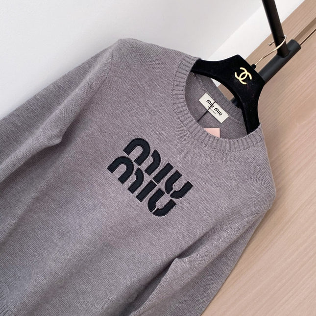MIUMIU SWEATER STYLE 706