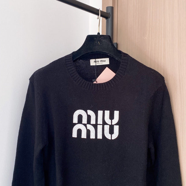 MIUMIU SWEATER STYLE 705