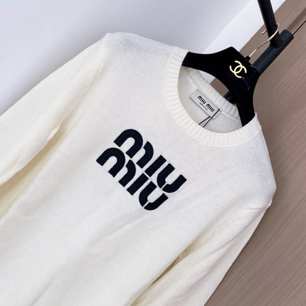 MIUMIU SWEATER STYLE 704