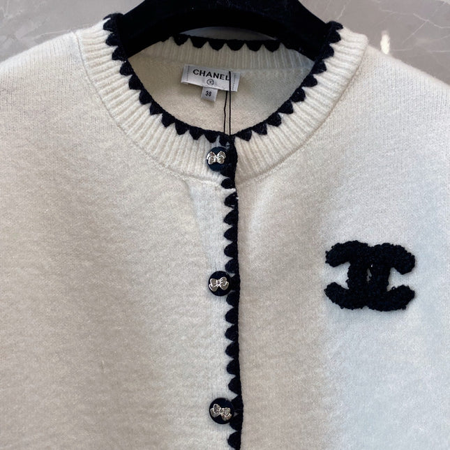 CHANEL 26S CARDIGAN JACKET 655
