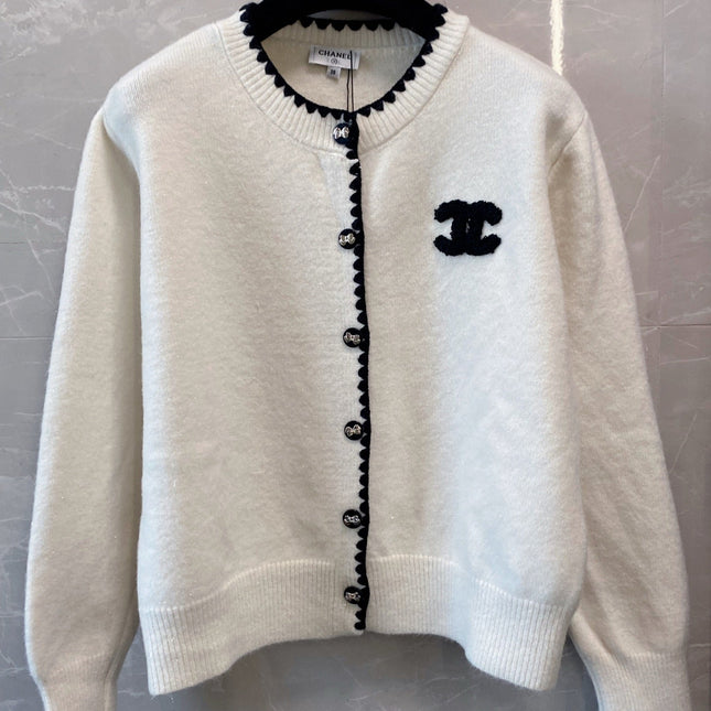 CHANEL 26S CARDIGAN JACKET 655