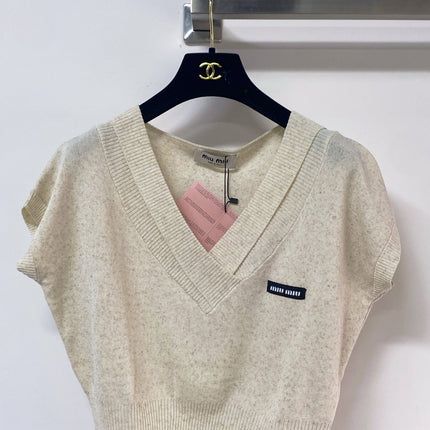MIUMIU 26S SHORT-SLEEVED SWEATER STYLE 1145