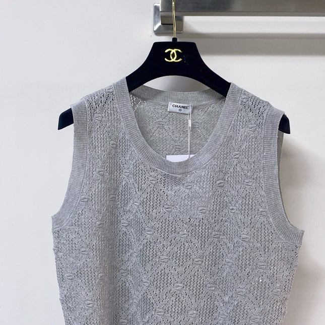 CHANEL 26S SLEEVELESS SWEATER STYLE 1047
