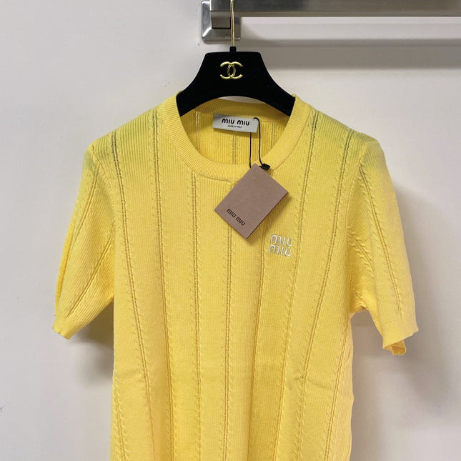 MIUMIU 26S SHORT-SLEEVED SWEATER STYLE 1120