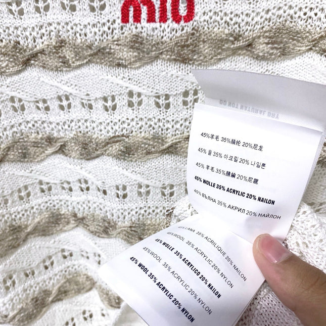 MIUMIU 26S SHORT-SLEEVED SWEATER STYLE 1045