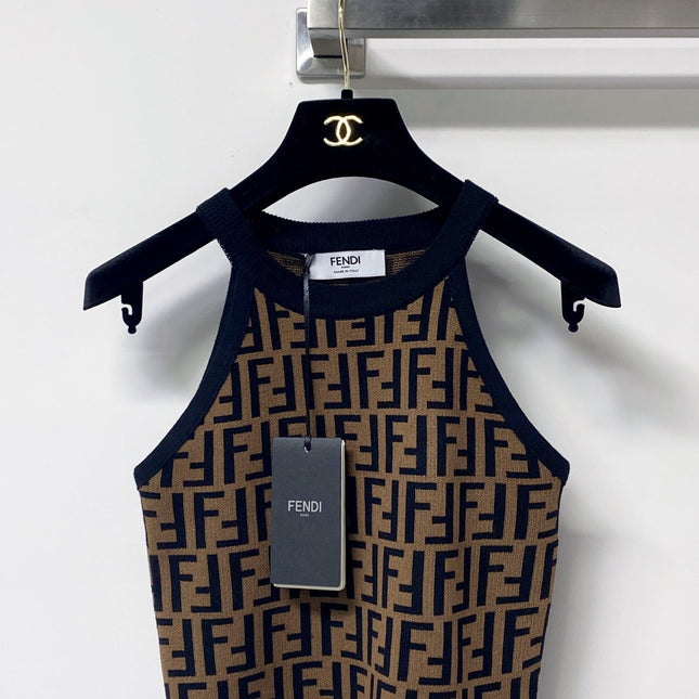 FENDI 26S SLEEVELESS KNIT TOP 449