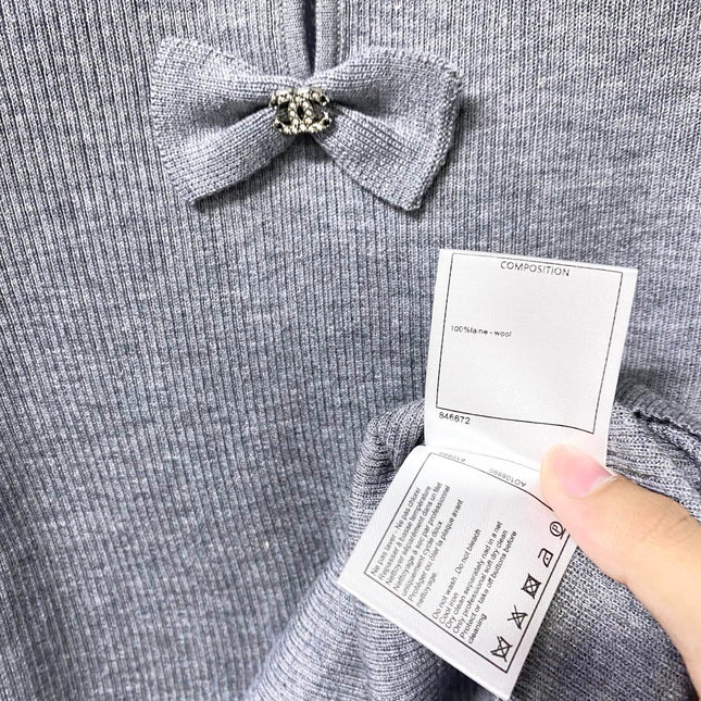 CHANEL 26S KNIT SLEEVELESS TOP STYLE 1208