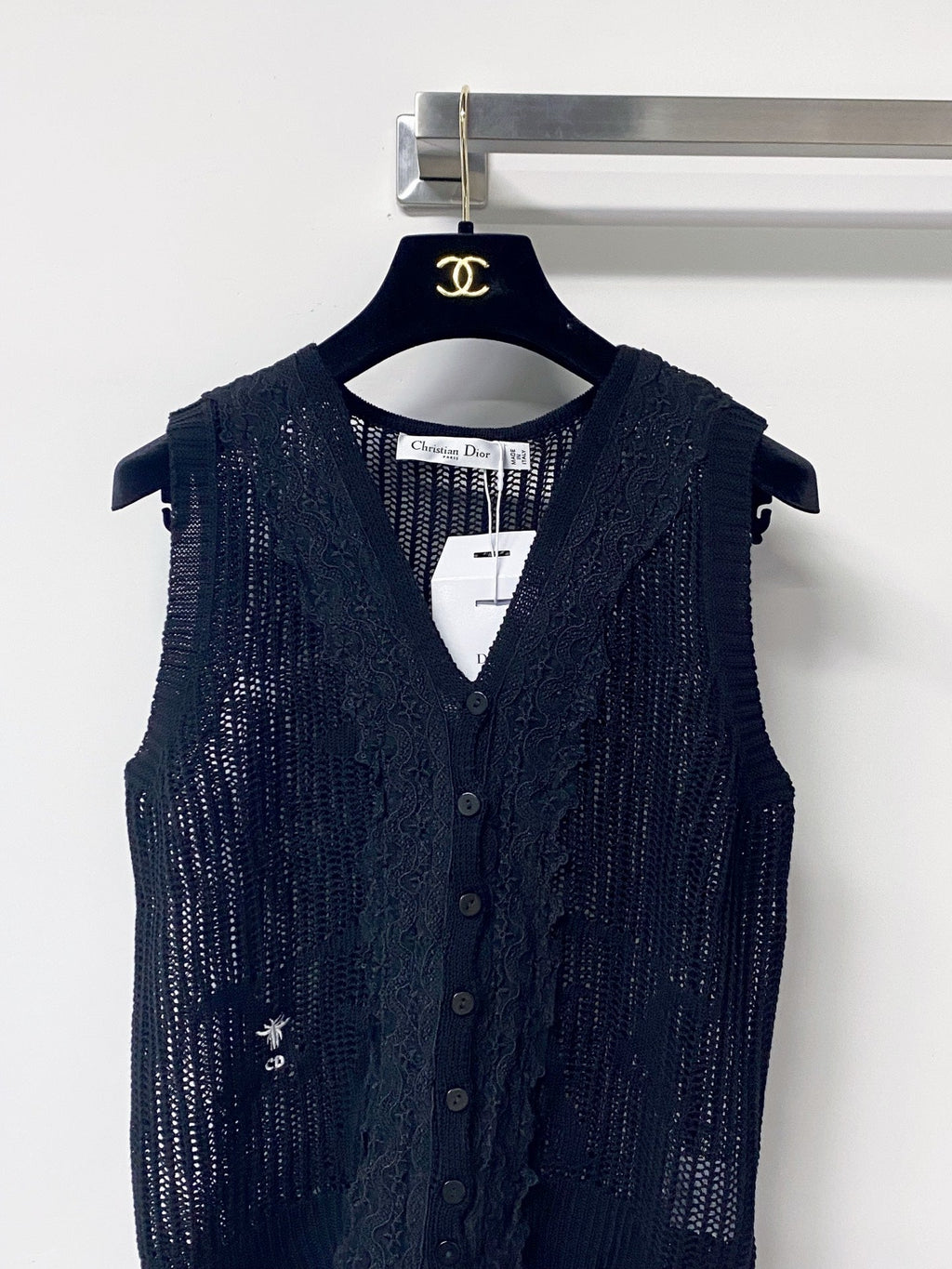 DIOR 26S V-NECK SLEEVELESS KNIT TOP 1244