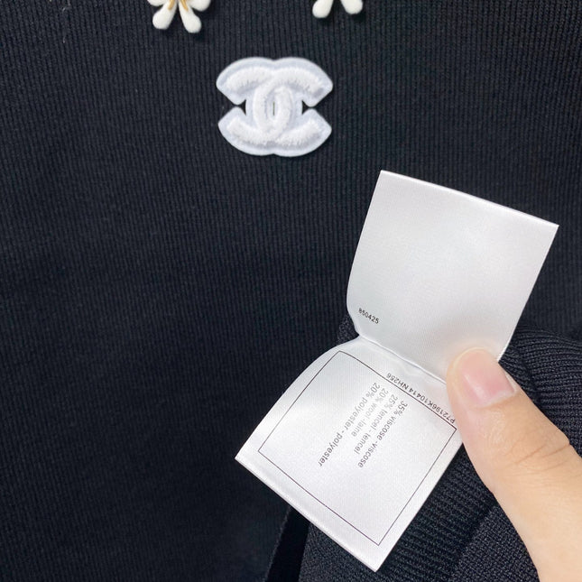 CHANEL 26S KNIT SLEEVELESS TOP STYLE 1255