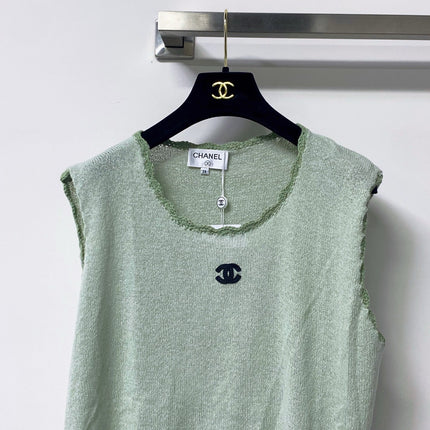 CHANEL 26S TRIM SLEEVELESS KNIT TOP 1642