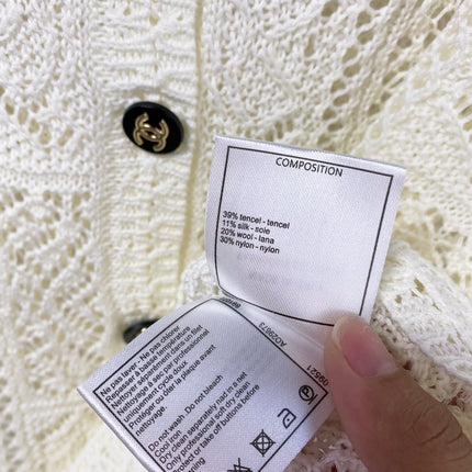 CHANEL 26S LACE KNIT V-NECK CARDIGAN 1521