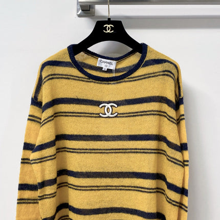 CHANEL 26S STRIPED CREWNECK KNIT SWEATER 1516
