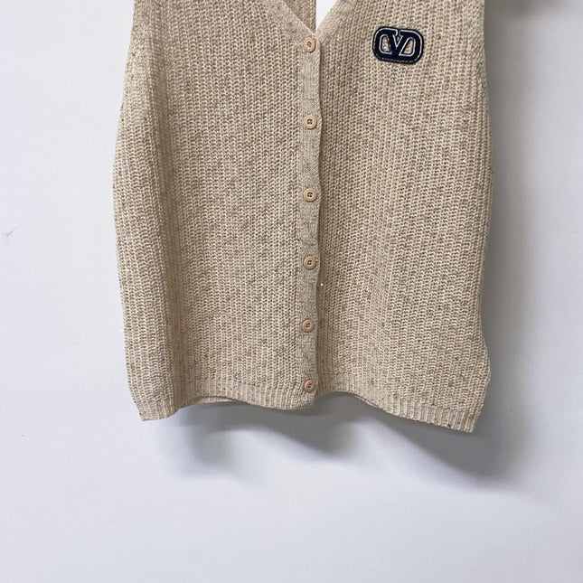 VALENTINO 26S V-NECK BUTTONED KNIT VEST 417