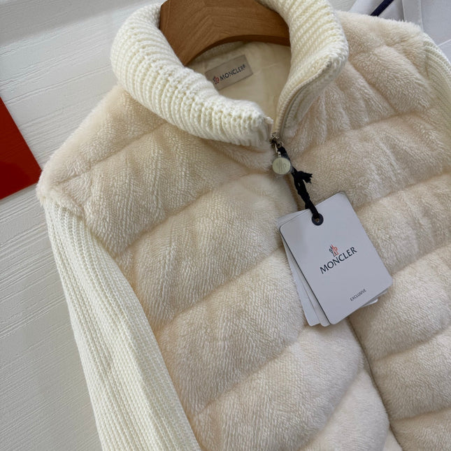 MONCLER 25S WOOL CARDIGAN IN WHITE 068