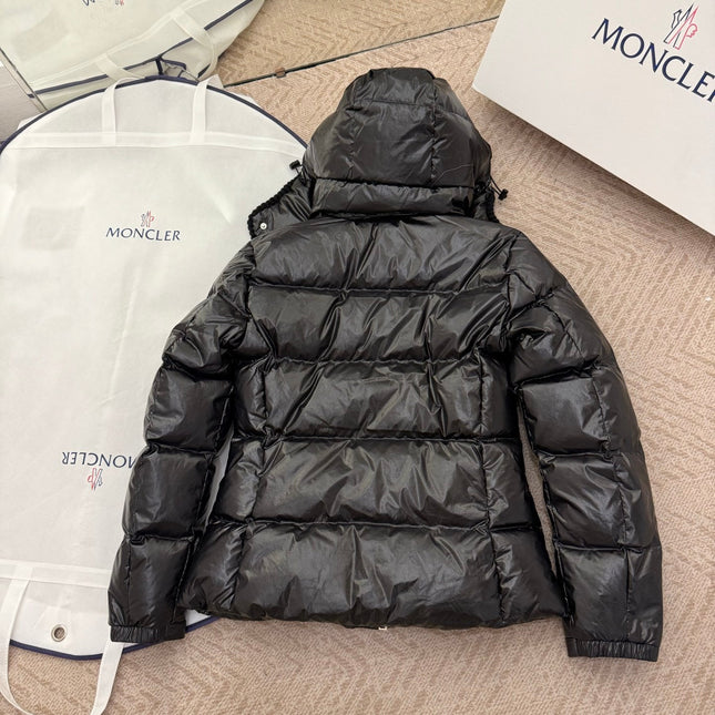 MONCLER 25S LONG-SLEEVE HOODED DOWN JACKET 323