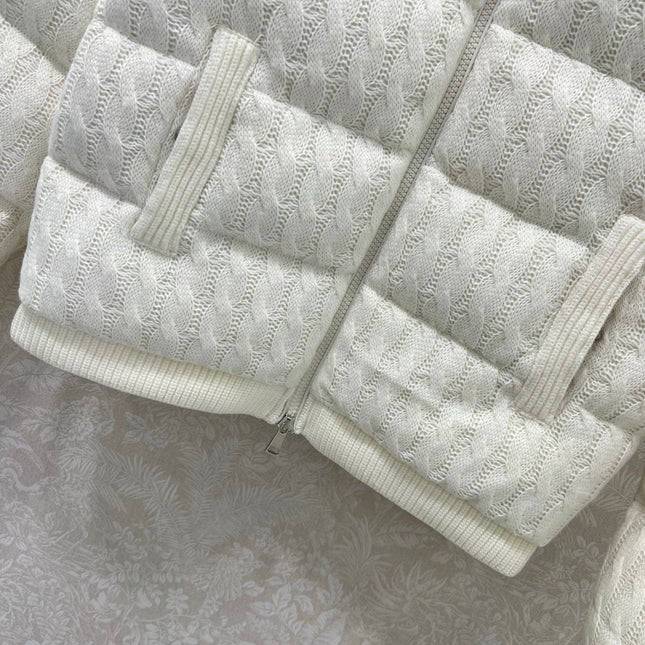 MONCLER 25S JACKET IN WHITE 095