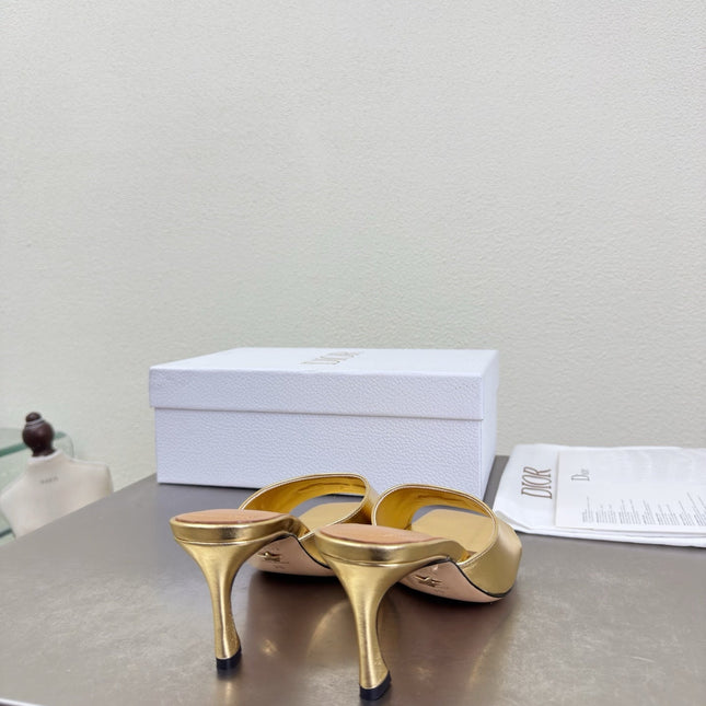 DIOR 26S KITTEN HEEL MULE SANDALS IN GOLD CALFSKIN WITH LOGO