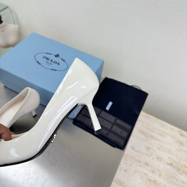 PRADA 26S POINTED TOE PUMPS 75MM IN WHITE PATENT CALFSKIN