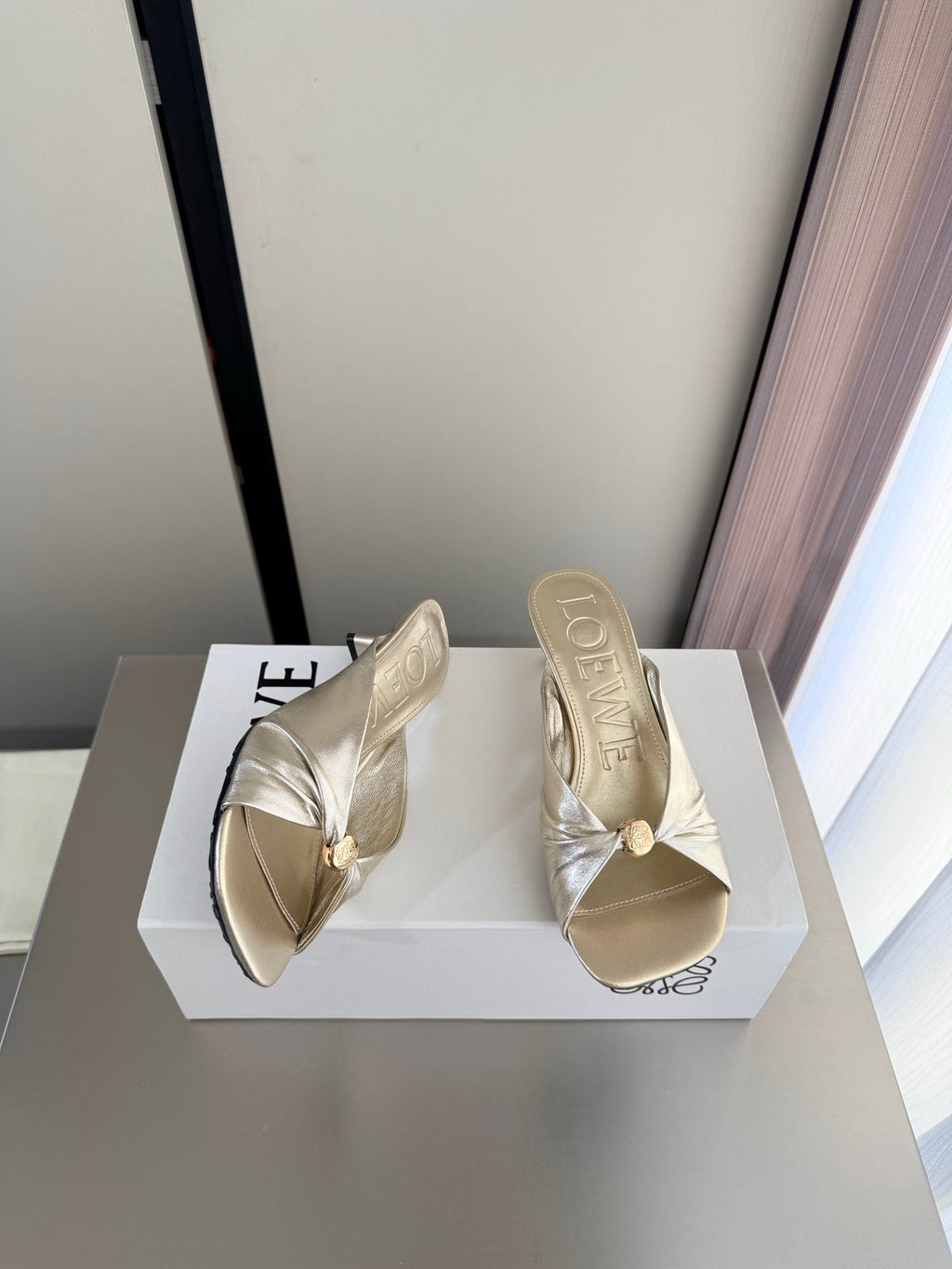 LOEWE 26S HEELED SANDALS 45MM IN GOLD CALFSKIN